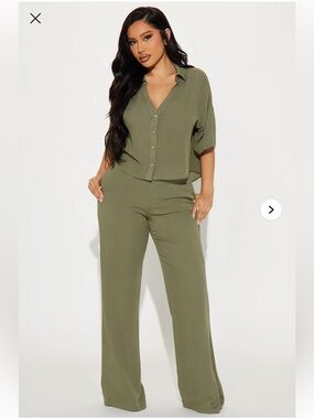 BNWT 2 Piece Matching Set